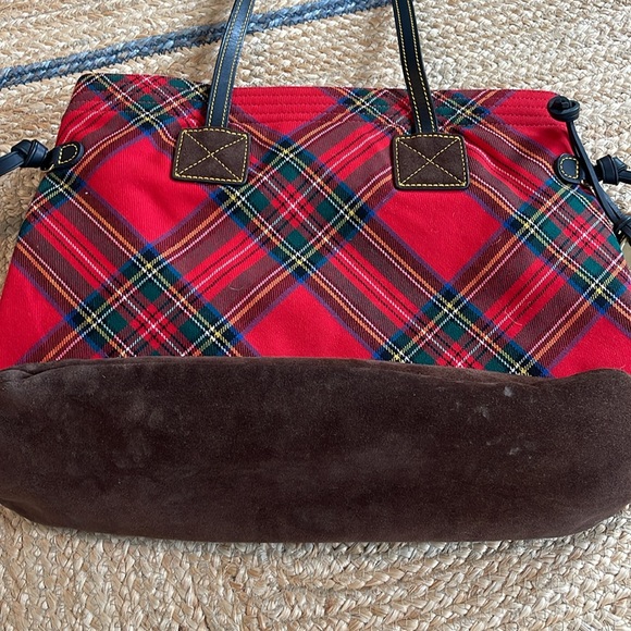 Dooney & Bourke Tartan Collection Red Plaid Large Gwenny Tote / Shoulder Bag - Picture 6 of 6